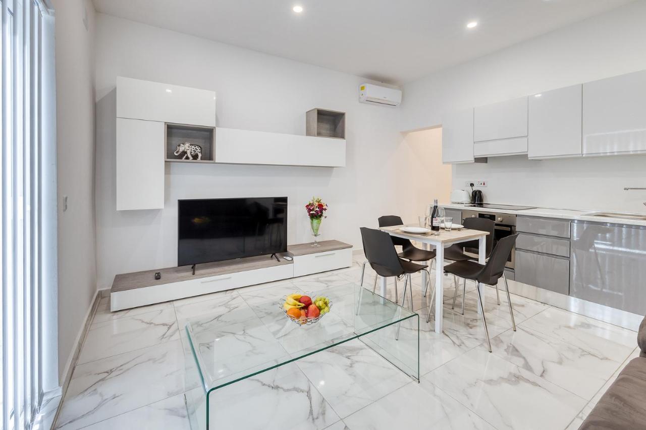 Modern 1Br Apartment, Central Location Сліма Екстер'єр фото